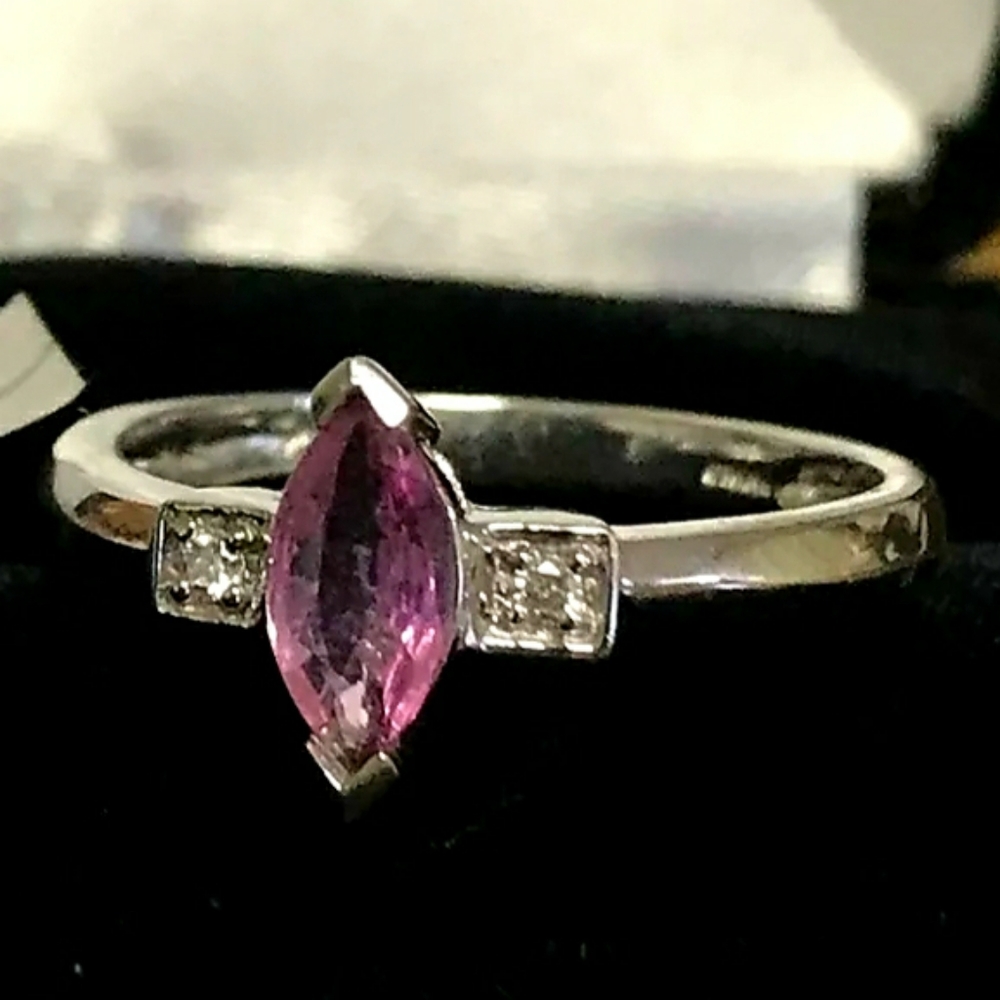 14k solid white gold ruby & diamond ladys ring